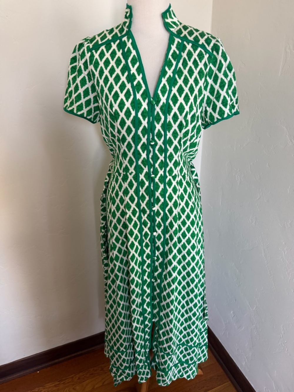 entro Green and White Lattice Midi Dress